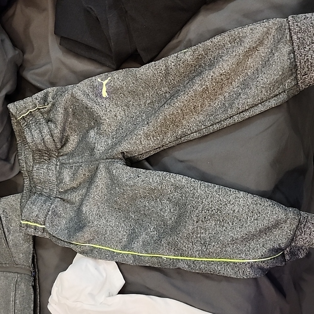 Puma full track suit rare hoodie (t-shirt and sweatpants)